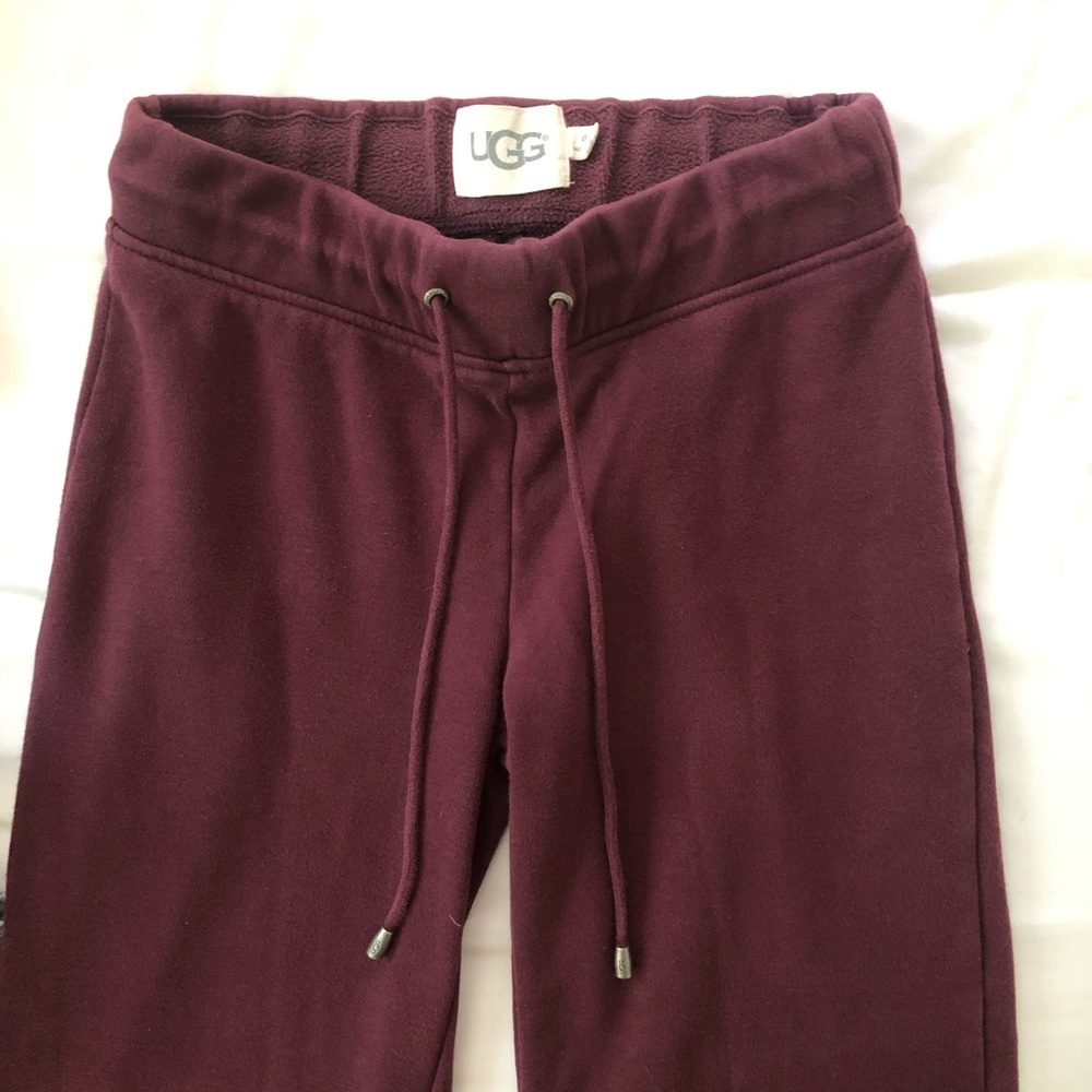 UGG SWEATPANTS